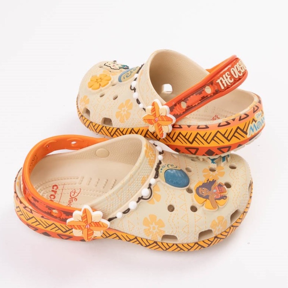 NEW IN BOX Disney Moana Crocs Classic Clogs 12 12c Little Kids Shoes Girls NWT